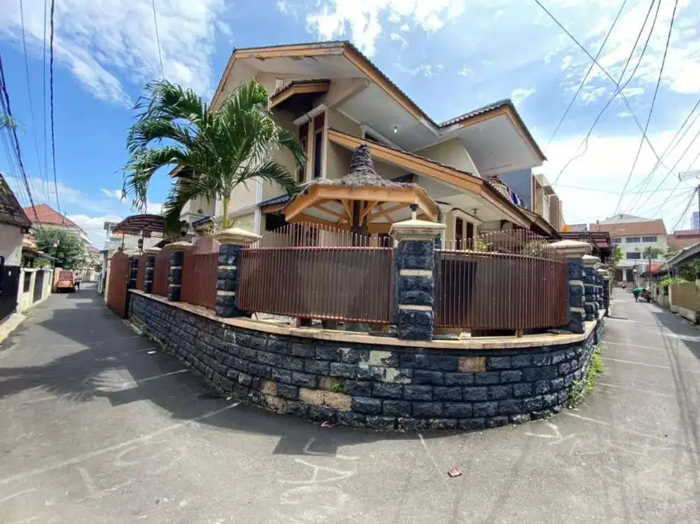 Jual Rumah masih layak huni Asem Baris Tebet Jakarta Selatan