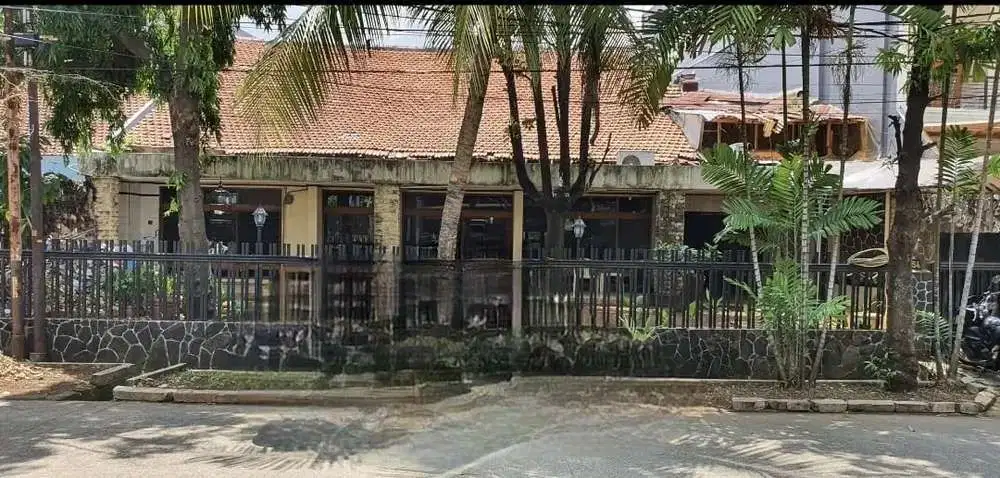 Jual Rumah lama Jl. Hang lekiu kebayoran baru Jaks