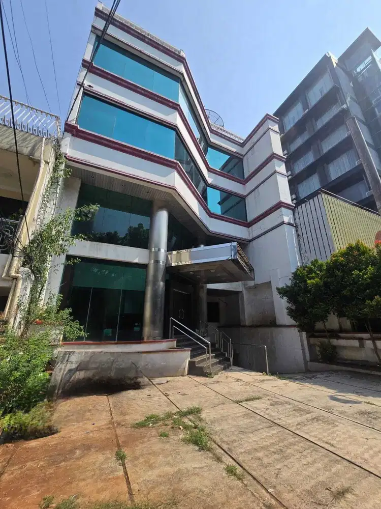 FOR SALE & RENT Gedung 4 lantai Di Menteng Jakarta Pusat Lt. 385m2 (fi