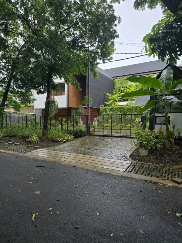 Jual rumah Prime Brawijaya Kebayoran Baru Jaksel