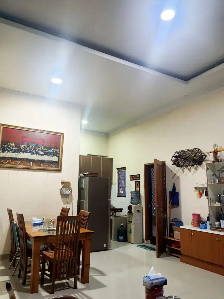 Dijual Cepat,B U, Rumah di Modernland, Lokasi Strategis, Sudah Renov