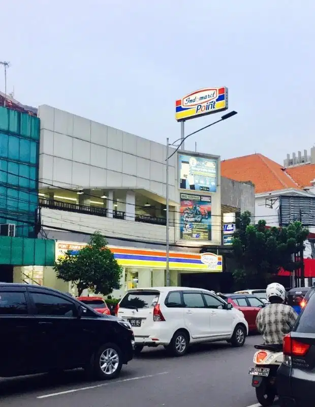 Ruko Juanda Raya sebrang Istana Negara Gambir Jakpus