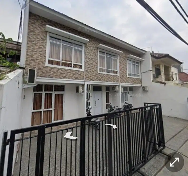 DISEWAKAN RUMAH UTK OFFICE DI SENOPATI JAK SEL