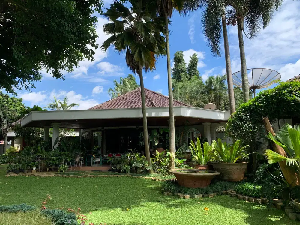 Dijual Rumah Hitung Tanah Mewah Cilandak Timur Jakarta Selatan