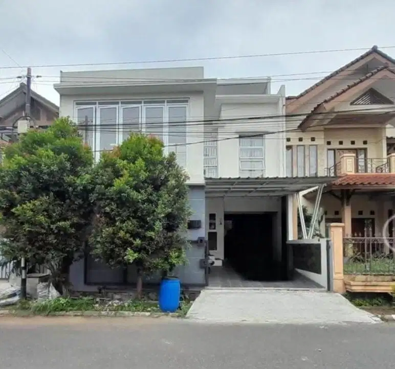 Dijual Cepat Rumah Di antapani Jalan jakarta Bandung Dalam cluster