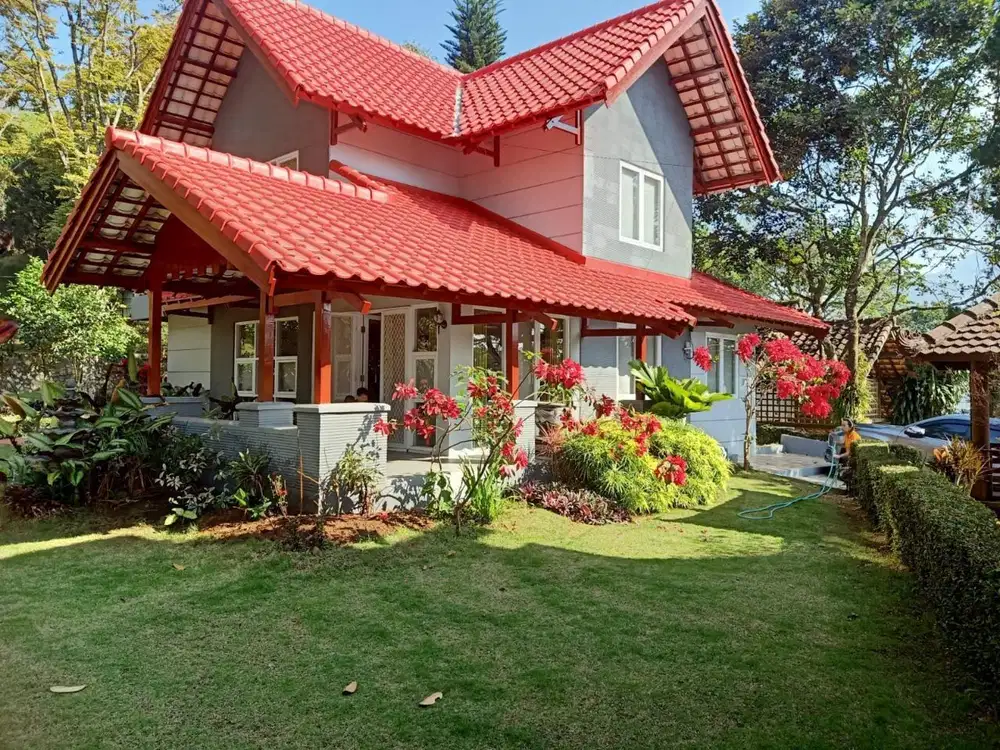 DIJUAL VILLA GRAND WHIZ TRAWAS - MOJOKERTO
