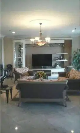 Dijual Kondominium Graha Family Surabaya