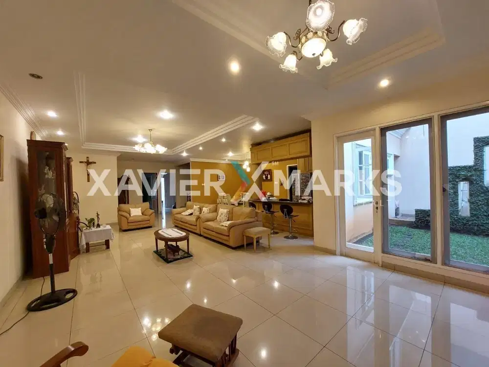 Rumah besar kawasan PHG Gading serpong cluster sapphire bisa KPR
