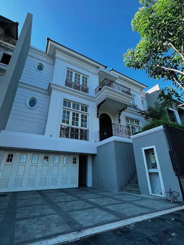 rumah grand peninsula dekat araya, puri galaxy, dharmahusada