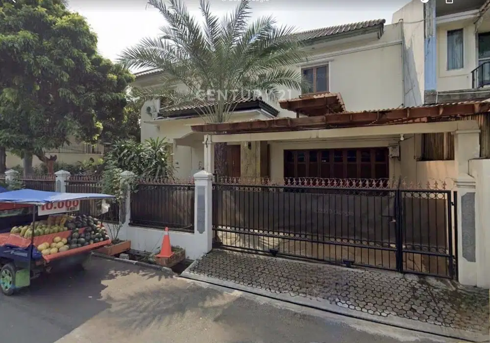 Rumah Dengan Tanah Yang Luas Di Cipete Jaksel Va16865