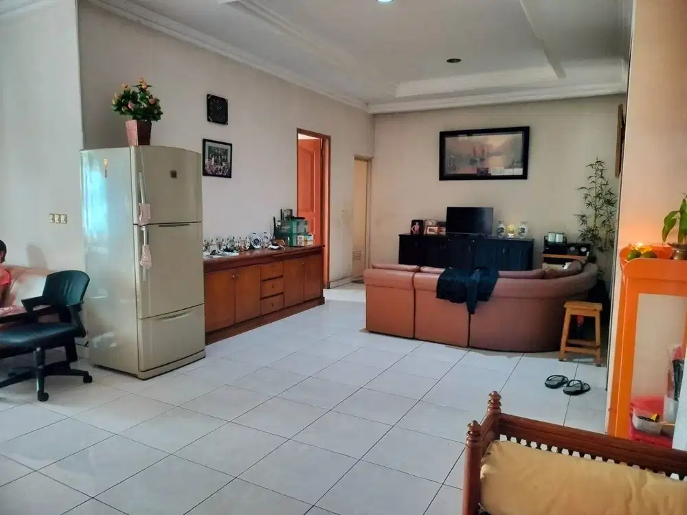 DIJUAL RUMAH PLUIT SELATAN, JAKARTA UTARA, 1.5 LANTAI, LT. 180m2