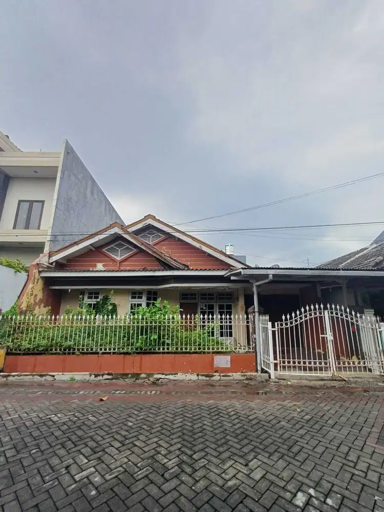 *Dijual Rumah Nirwana Executive. Hitung Tanah!*