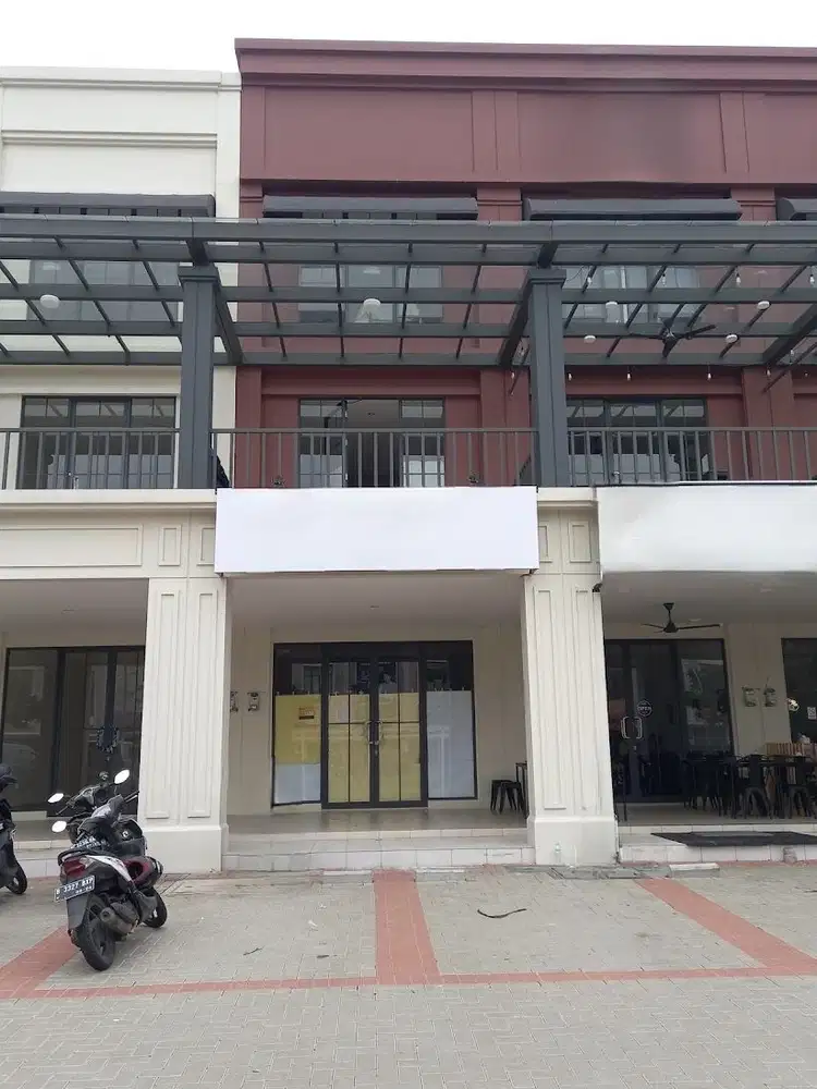 Ruko Madison Grande Gading Serpong Hadap Jalan Lokasi Ramai