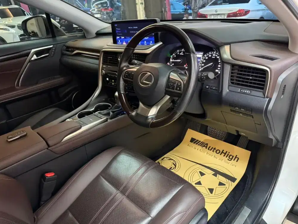 DP10% [Km22.000] RX300 Luxury 2022 White / RX 300 Reg 2023 #AUTOHIGH