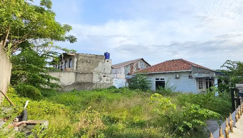 JUAL BU RUMAH LT 640M2 2.5M NEGO SAMPAI DEAL FREE BIAYA SURAT