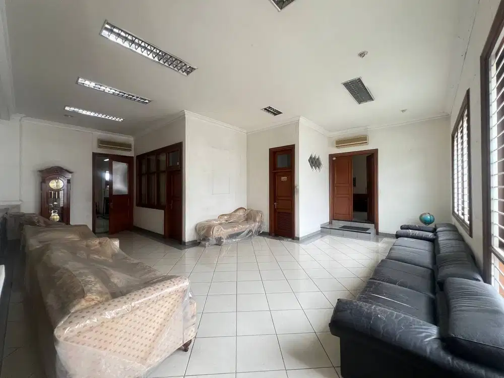 LXMMT 0086 Dijual Rumah Area Komersial Menteng Jakarta Pusat