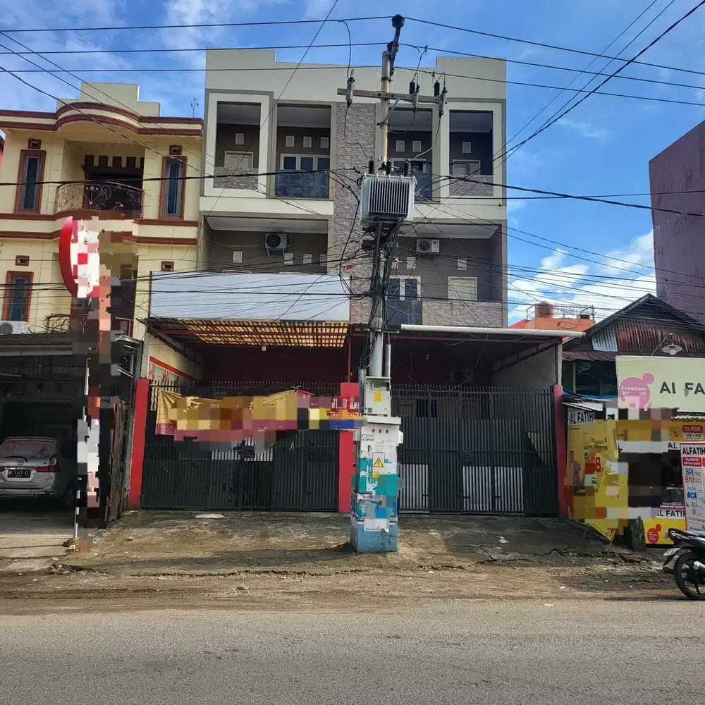 RUKO LEBAR 3,5 LANTAI DI KERUNG KERUNG