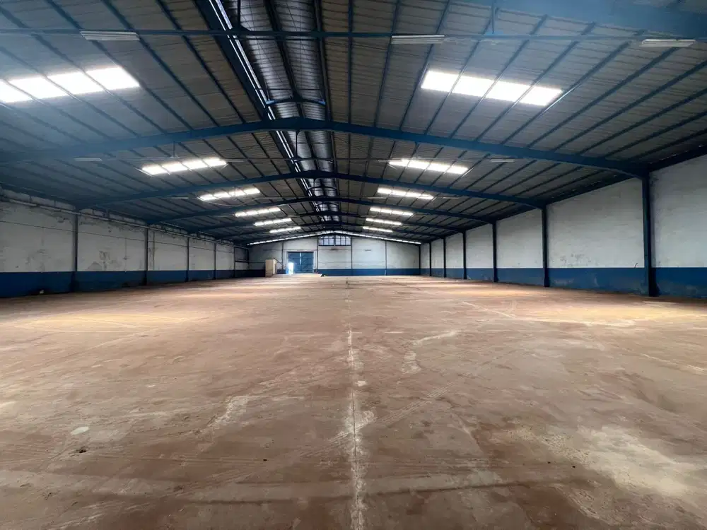 Disewa Gudang Besar 2.400m2 Siap Pakai Masuk Kontainer 40 Feet Pantai Indah Dadap Tangerang