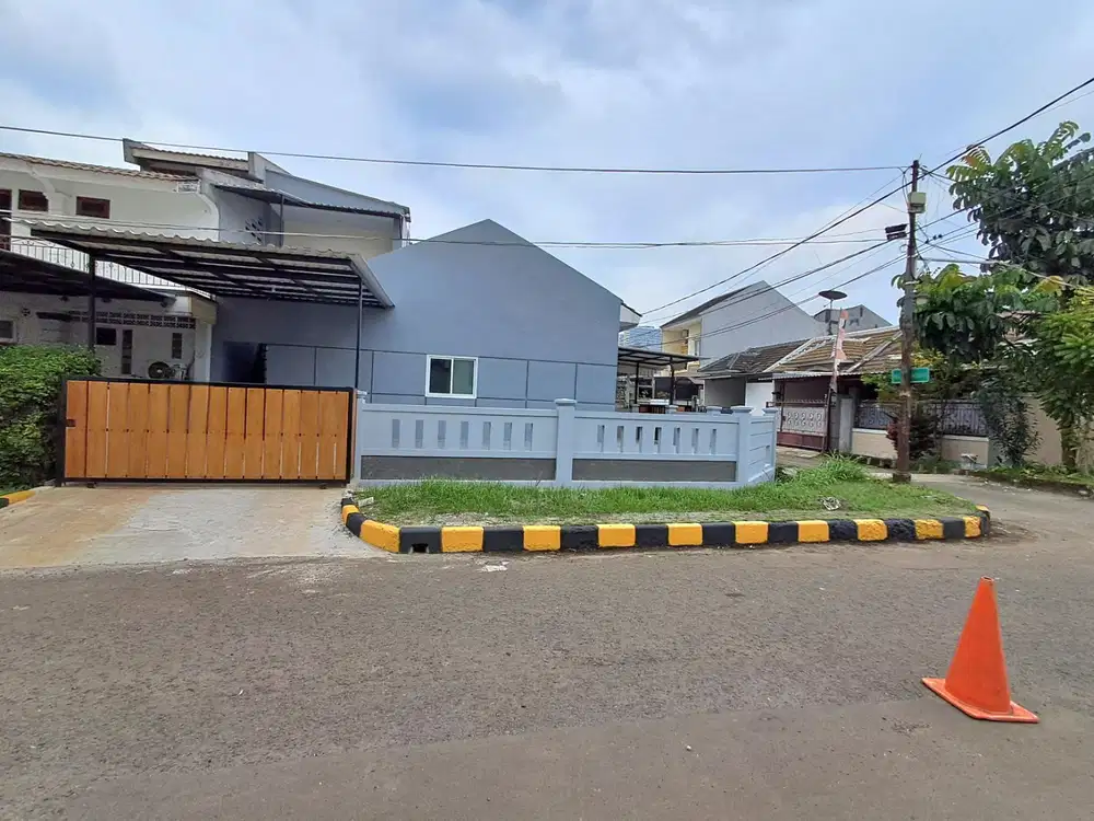 Dijual murah Rumah sudut di Sektor 6. Gading Serpong. Tangerang