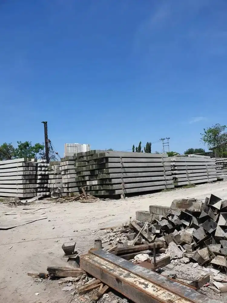 Dijual Gudang & Tempat Parkir Alat alat berat di Dupak Rukun