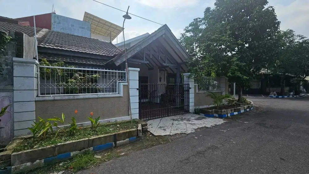 FORSALE RUMAH HOOK SELANGKAH MERR DI BARUK SURABAYA KOTA EMA 105