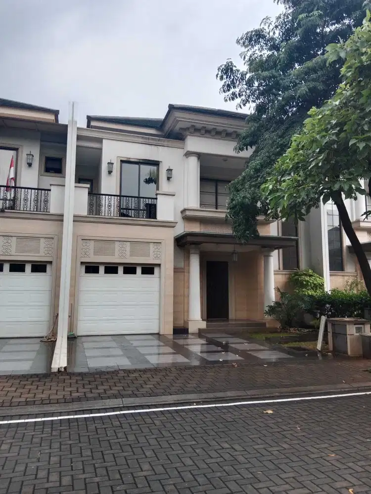 Dijual Rumah Cluster Jadeite De Park BSD Ada Kolam Renang