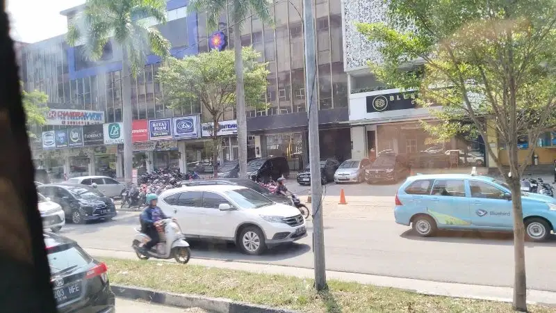 Dijual Cepat ruko 2,5lt muara karang raya lokasi strategis jakut