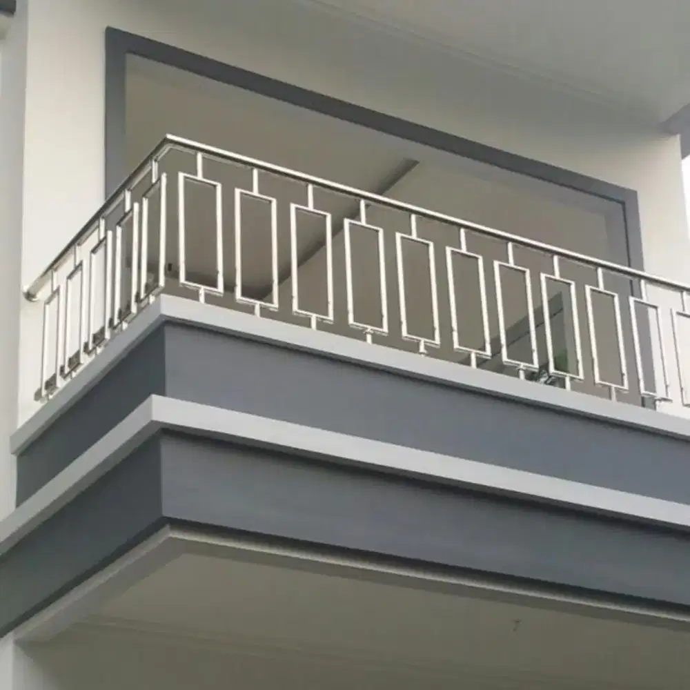 Balkon dan Railing tangga stainless steel