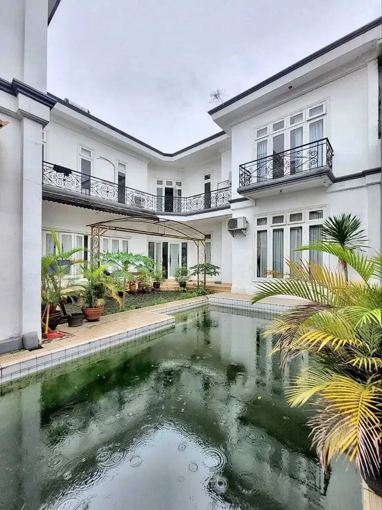 Rumah Mewah dlm Komplek Elit Dekat Masjid di Cipete Jakarta Selatan