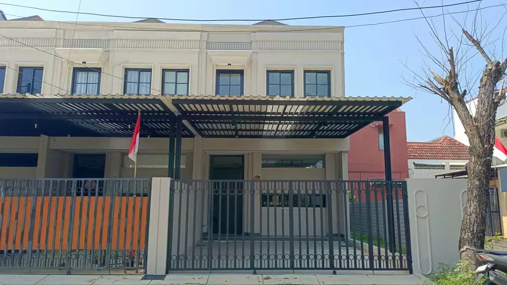 Rumah Luas 4 KT 7 Menit ke Summarecon Mall Serpong Hadap Timur J-37212