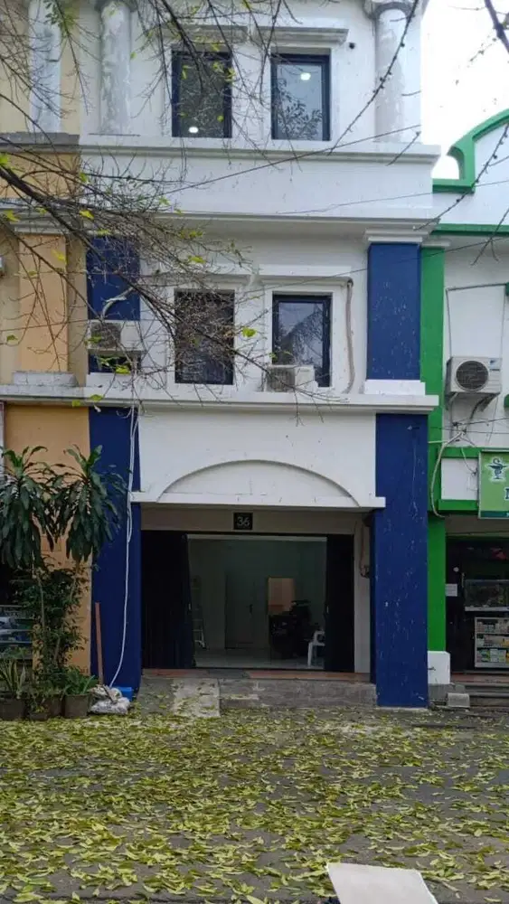 Ruko Permata Niaga Jl. Permata Raya Taman Royal Tangerang
