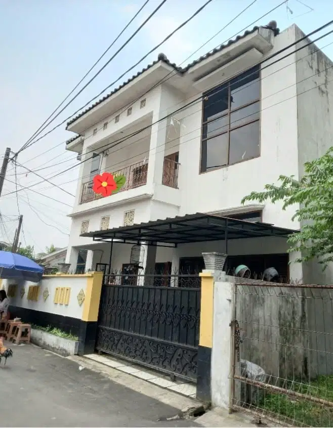 Rumah Hook Luas Tanah 210 Meter di Komplek BDN Jatiwaringin