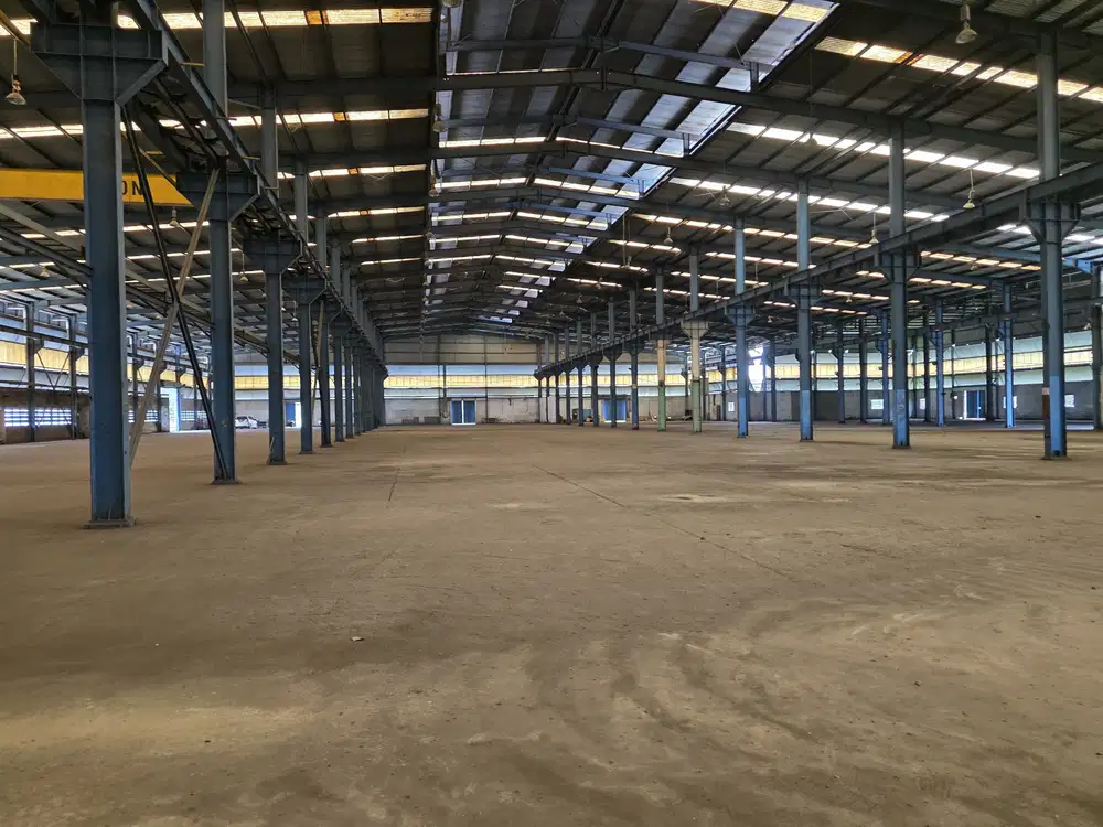 Gudang bgnan 9000 m an balaraja barat Jalan raya