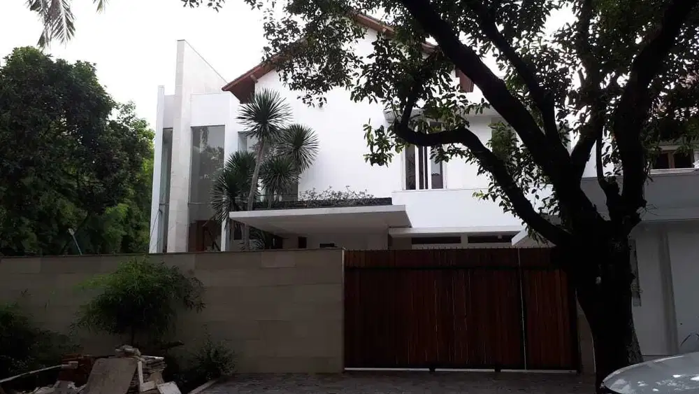 DIJUAL/SEWA RUMAH JL MULAWARMAN  SELONG KEBAYORAN BARU JAKARTA SELATAN