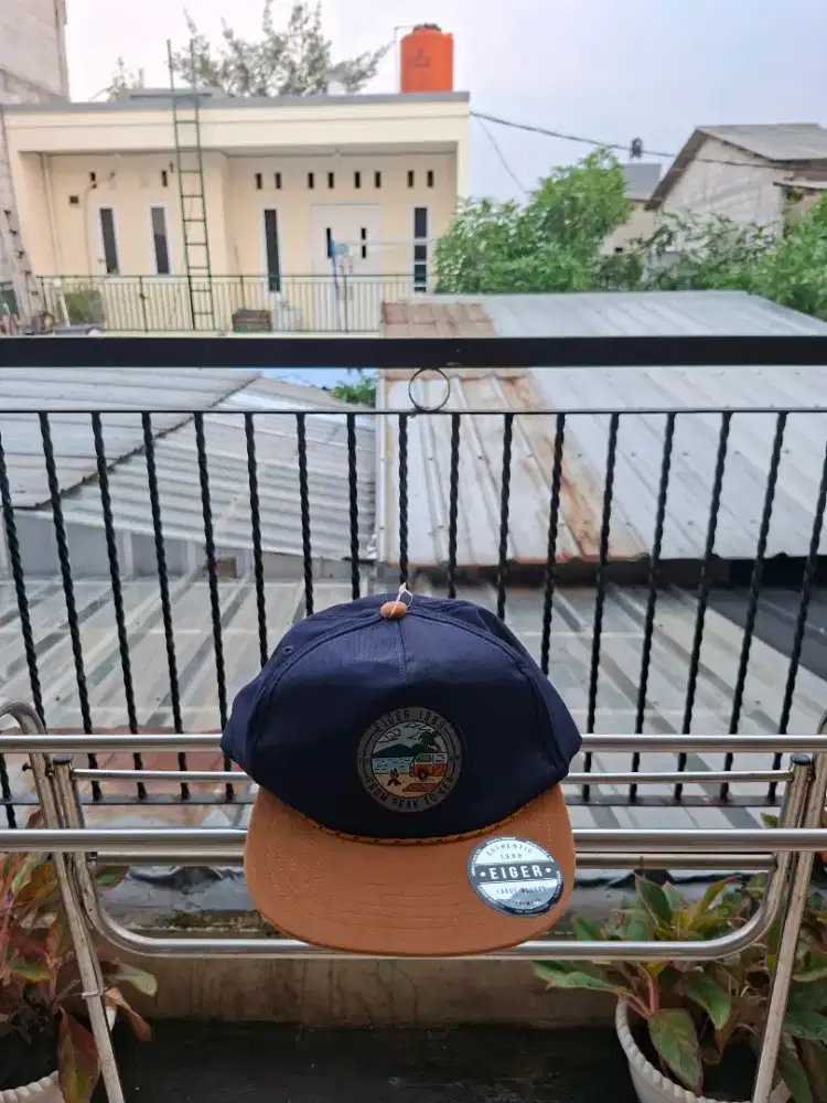 Topi Eiger Navy Mens Original