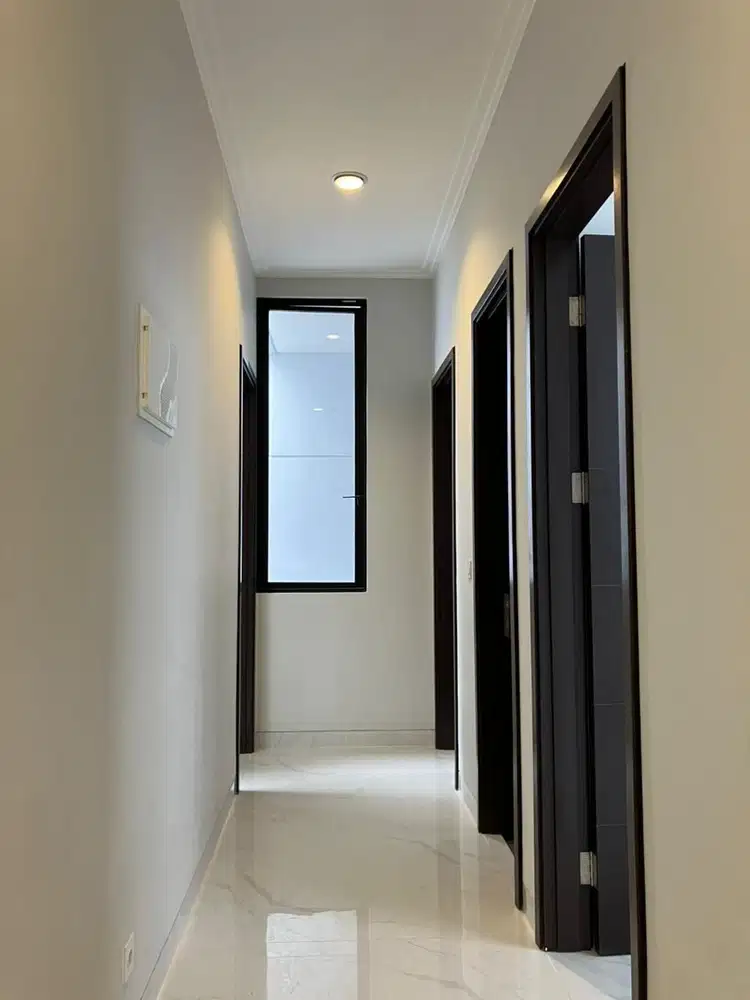 Cluster Baru! Di Sewa Rumah 4 Kamar Unfurnished uk 8X15 PIK 2