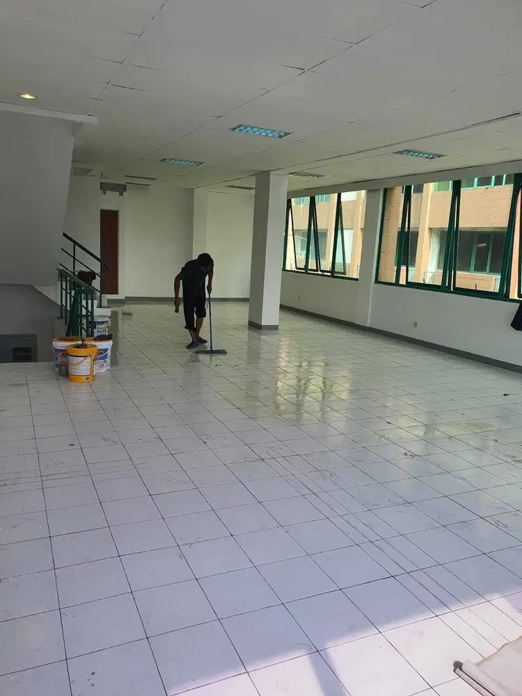 Rukan 4 Lantai Graha Cempaka Mas Posisi Hook