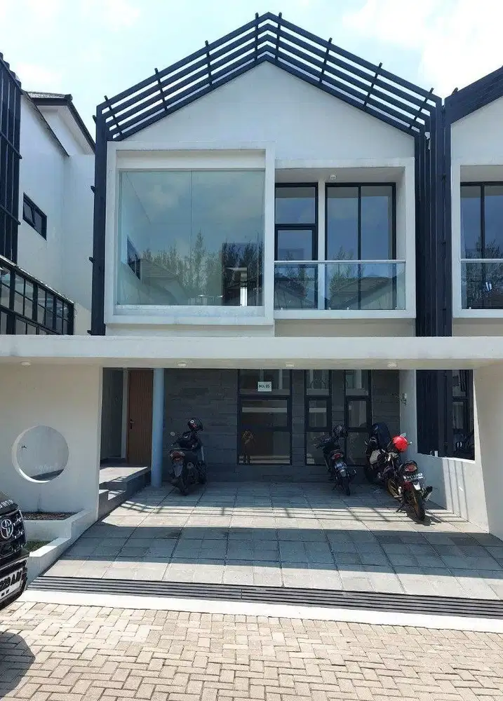 Jual Rumah Baru Ready di Perumah Elit Setiabudi Gegerkalong Sarijadi