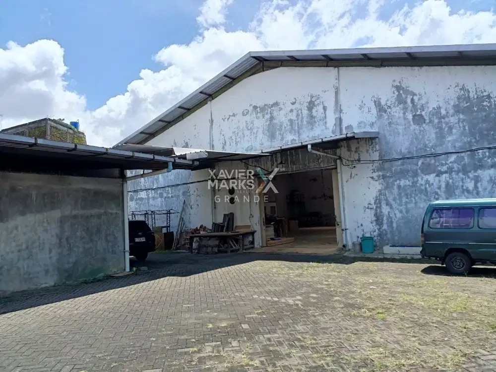 Dijual Tempat Usaha bisa untuk Gudang dan Pabrik di Mulyorejo, Malang
