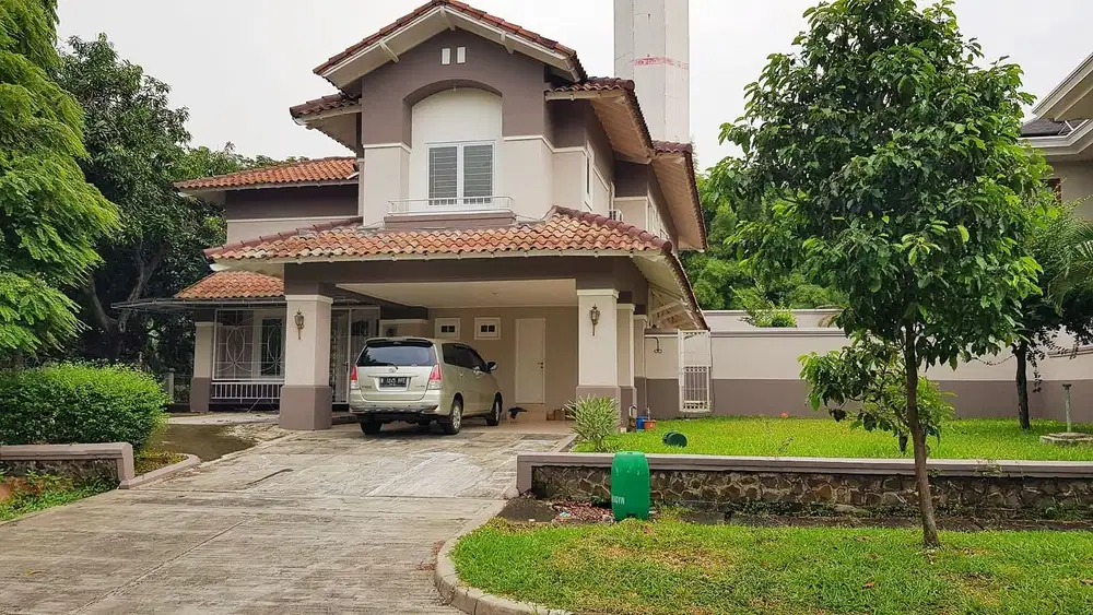 Disewakan Rumah Bagus Cluster Taman Menteng Lippo Cikarang