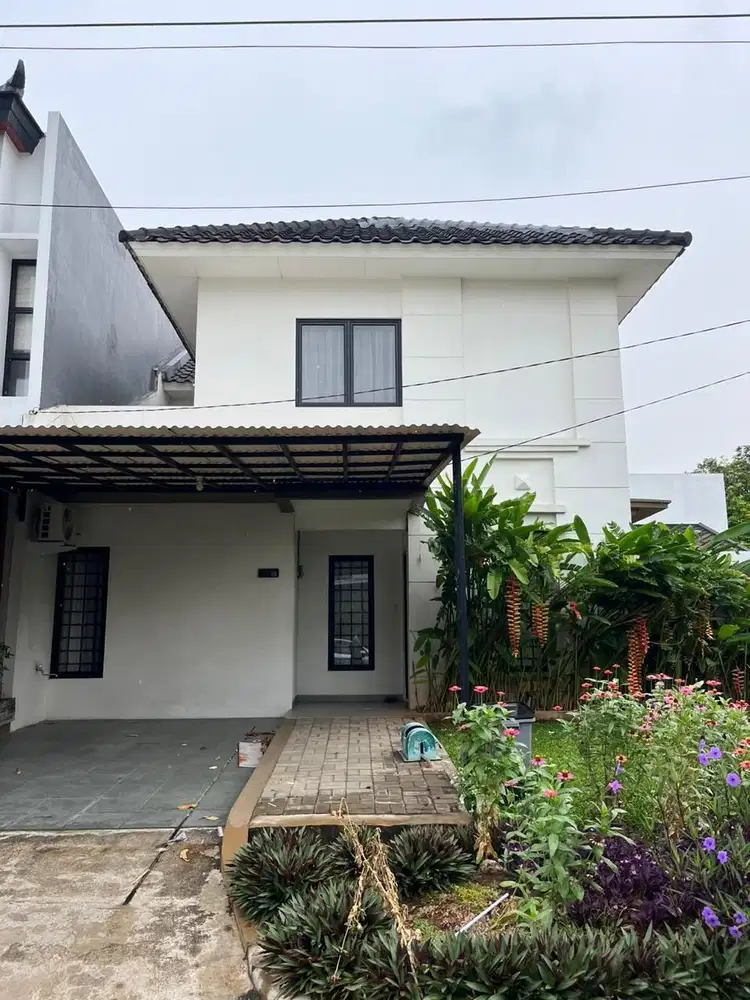 Disewakan Rumah Cluster Taman Beverly Lippo Cikarang