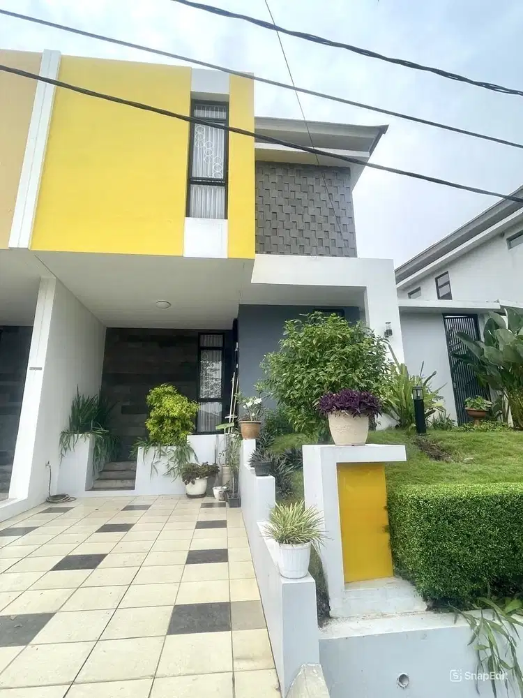 Disewakan Rumah Bagus Cluster Taman Simpruk Lippo Cikarang