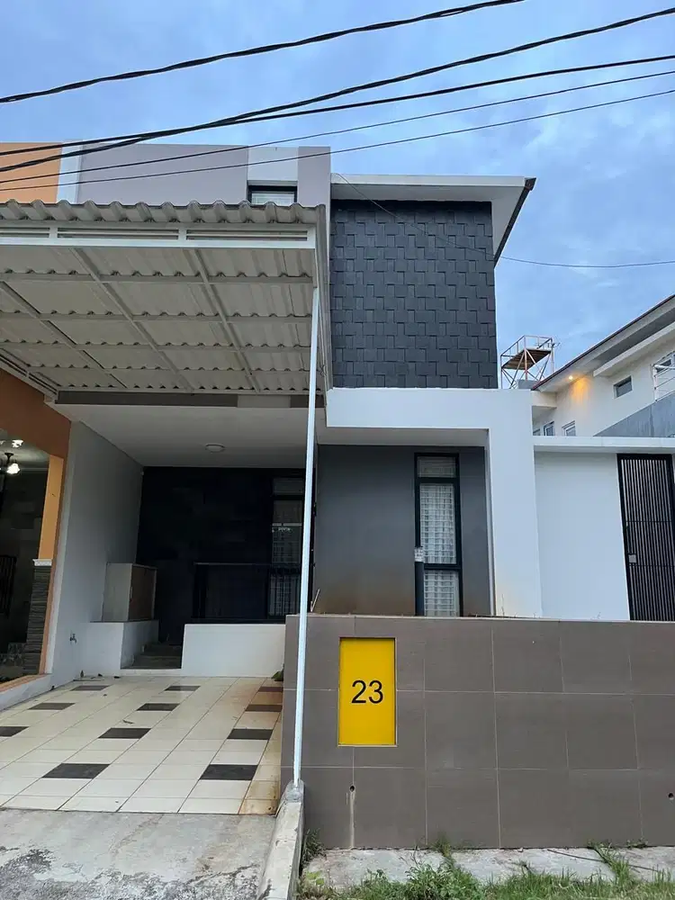 Disewakan Rumah Cluster Taman Simpruk Summer Bliss Lippo Cikarang