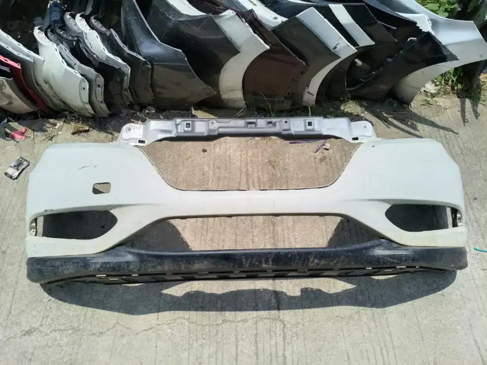 Bumper depan Honda hrv 2016