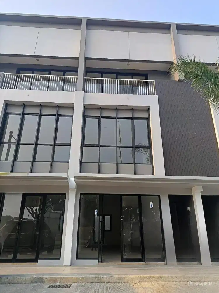 Disewakan Ruko Bagus Uptown Lippo Cikarang