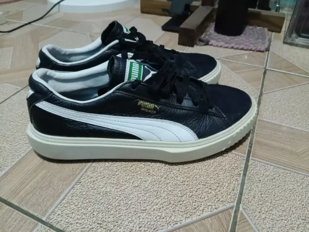 Puma shoes preloved
