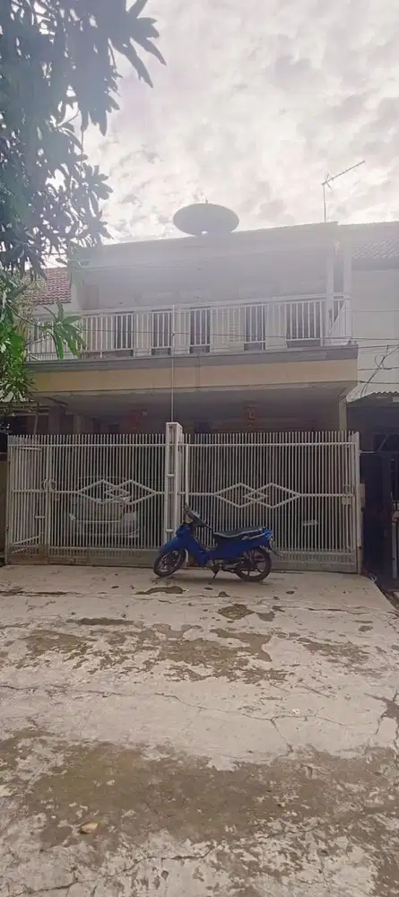 DIJUAL RUMAH CANTIK AKSES JALAN LEBAR HARGA MURAH DI TAMAN PALEM LESTARI