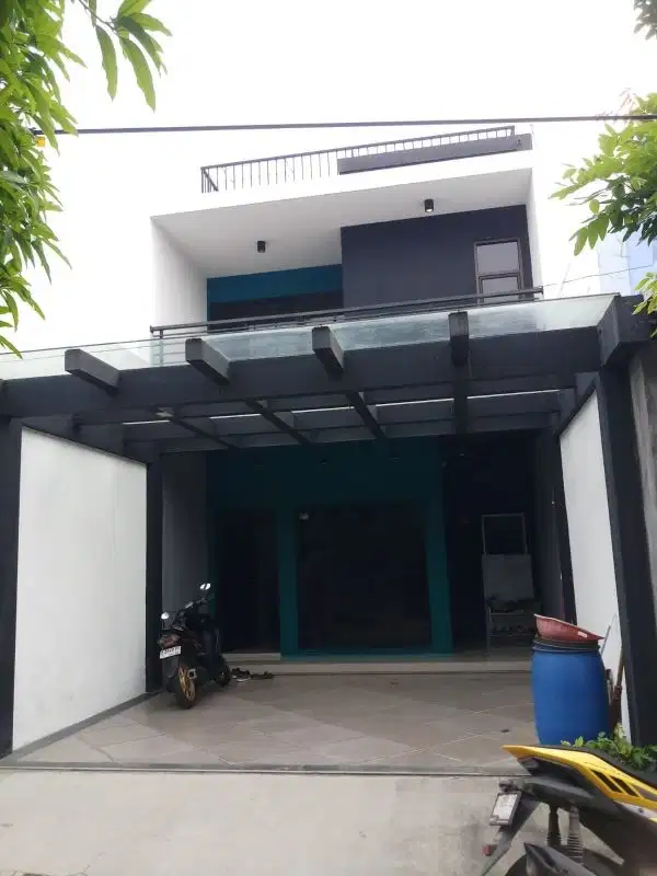 rumah mewah 3 lantai ciracas serang
