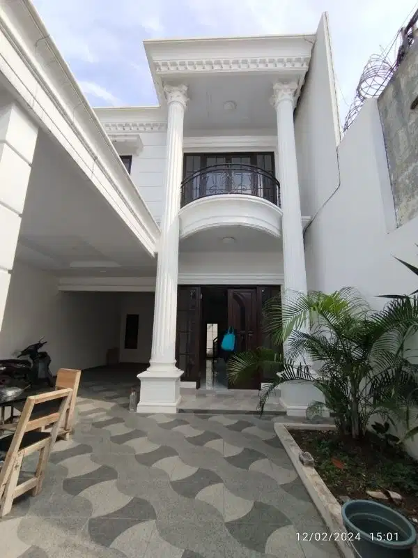 Di Jual Rumah baru dalam Town House di Kahfi 1 Jagakarsa Jaksel