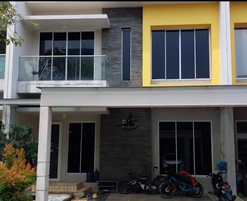 Dijual Rumah Cluster Eropa lebar 8 Fully Furnish Cakep bawa koper saja